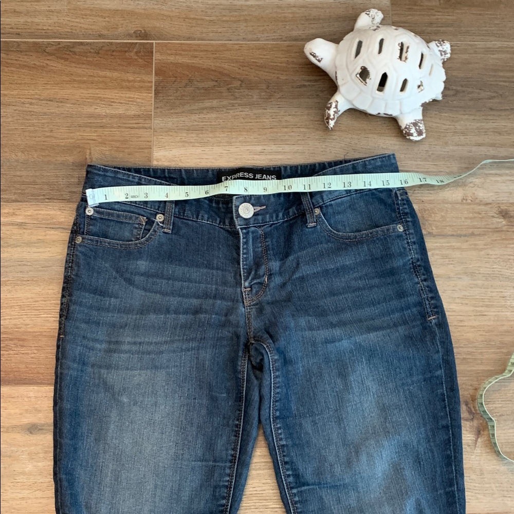 Express Women's ultra low rise barely boot cut Jeans Size 6-R - Picture 5 of 11